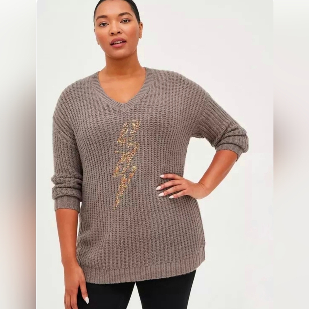 Torrid Gray Chunky Pullover Tunic Sweater Gold Beaded Lightning Bolt siz…